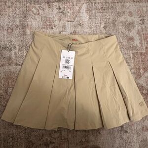 Classic Pleated Mini Skirt - color safari - size medium